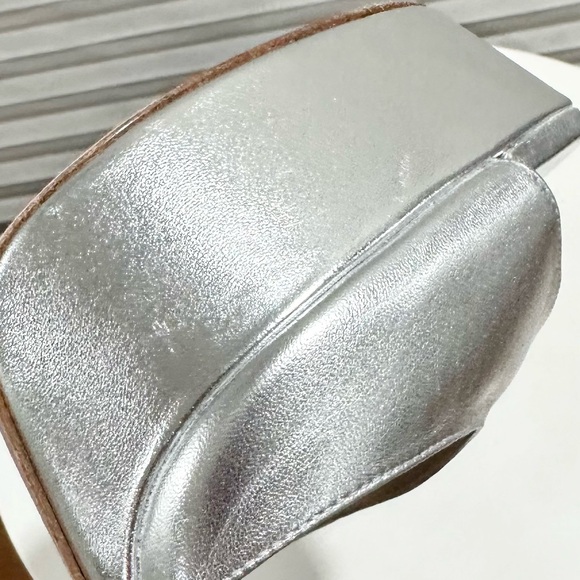 🌹STUART WEITZMAN🌹 Disco Platform Sandal In Silver Size: 9 B - Picture 9 of 15